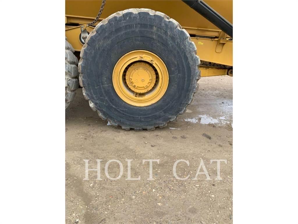 CAT 745 Dumpers articolati
