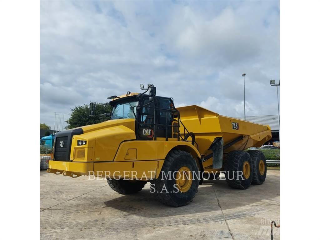 CAT 745 Dumpers articolati
