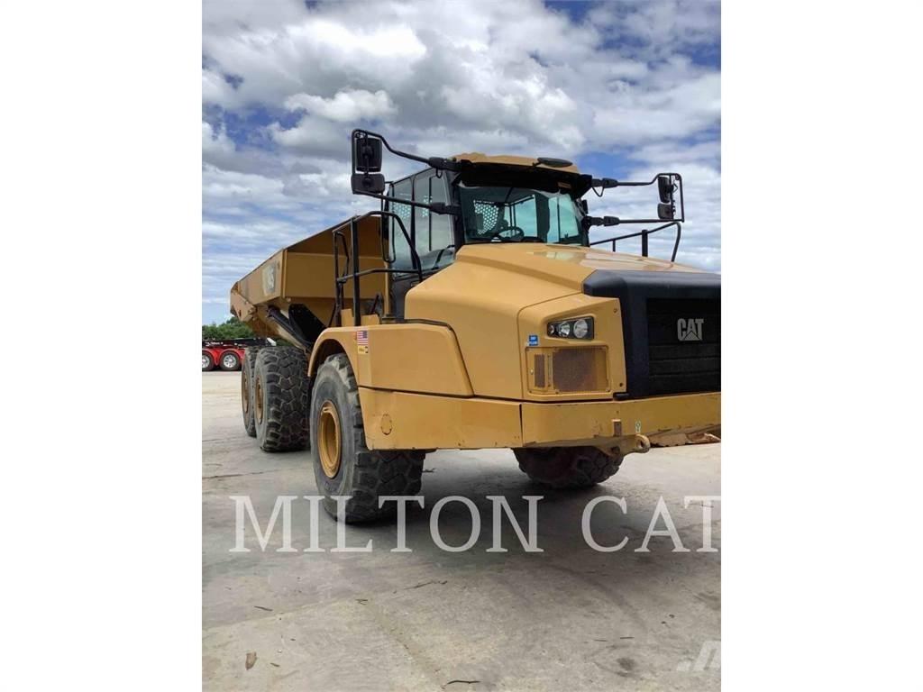 CAT 745 Dumpers articolati