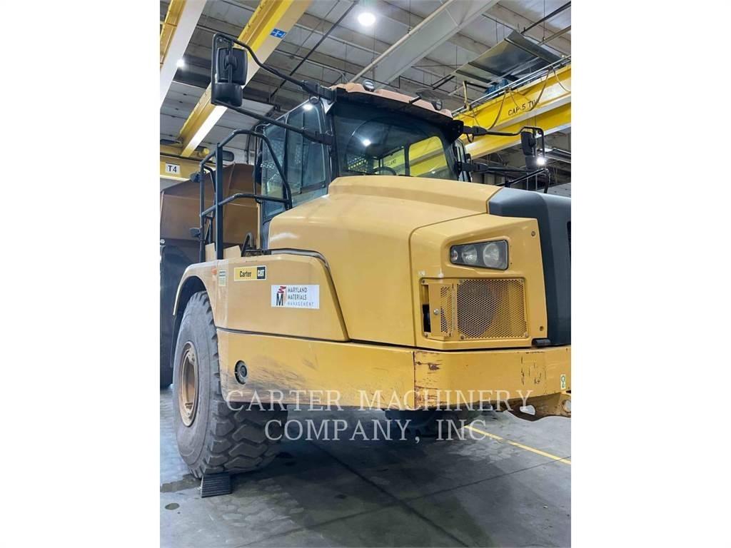 CAT 745 Dumpers articolati