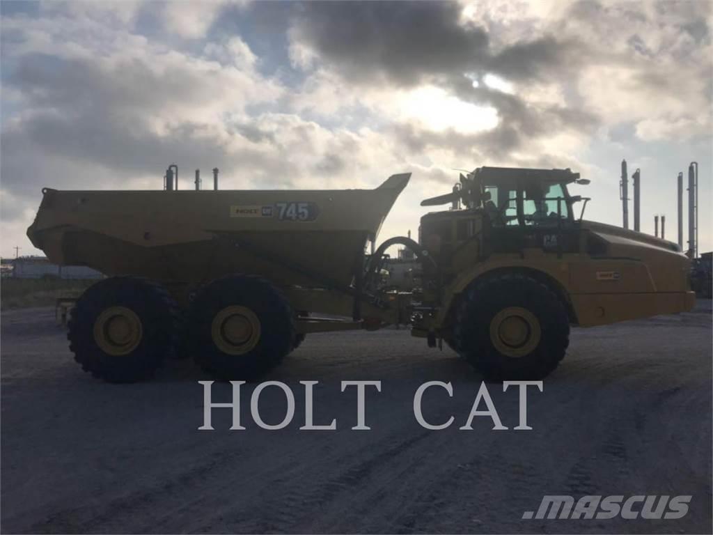 CAT 745 Dumpers articolati