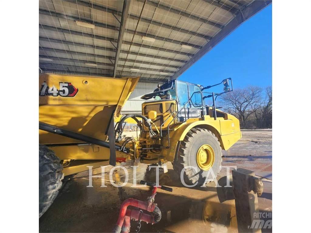 CAT 745 Dumpers articolati