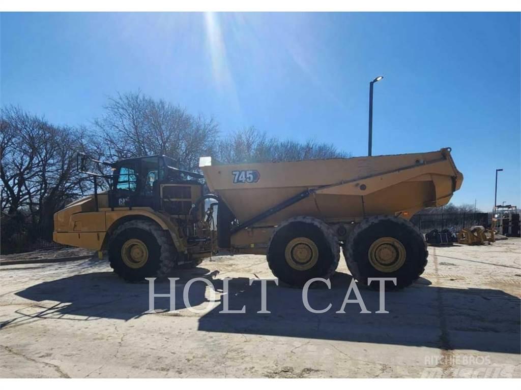 CAT 745 Dumpers articolati