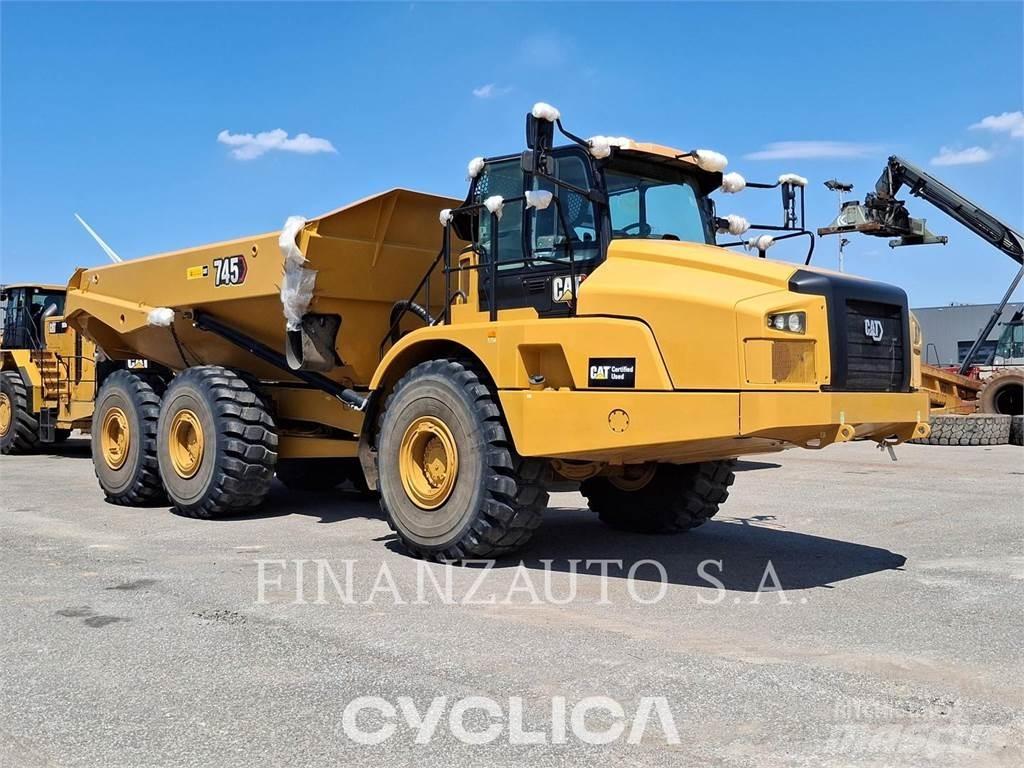 CAT 745 Dumpers articolati