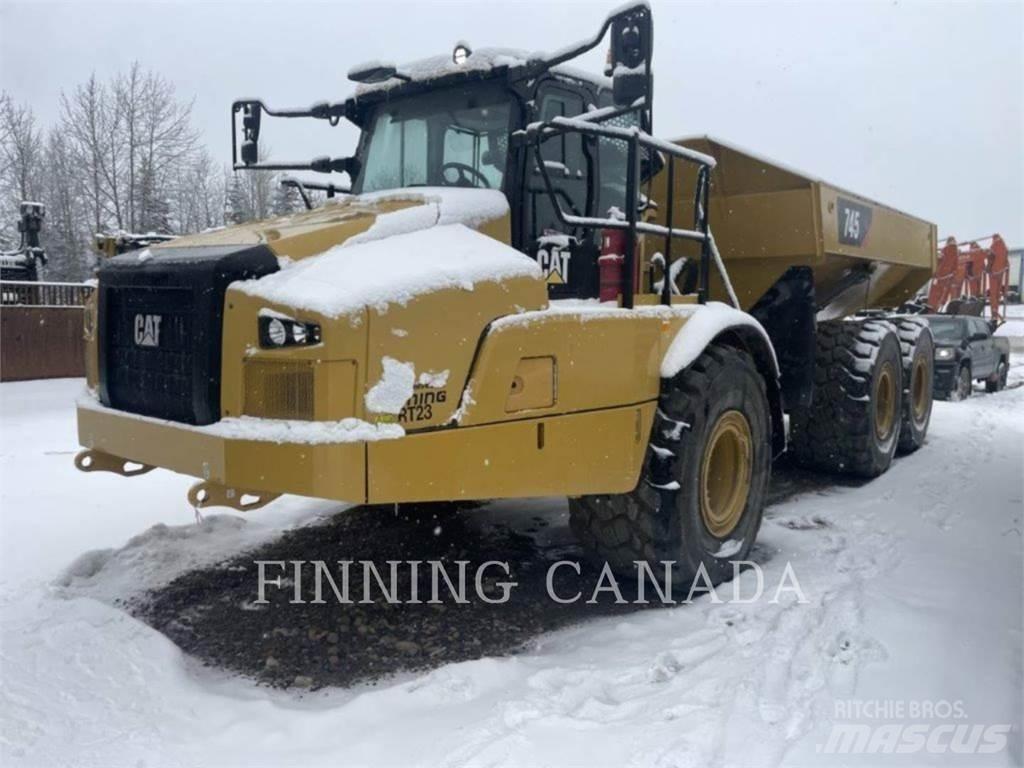 CAT 745 Dumpers articolati