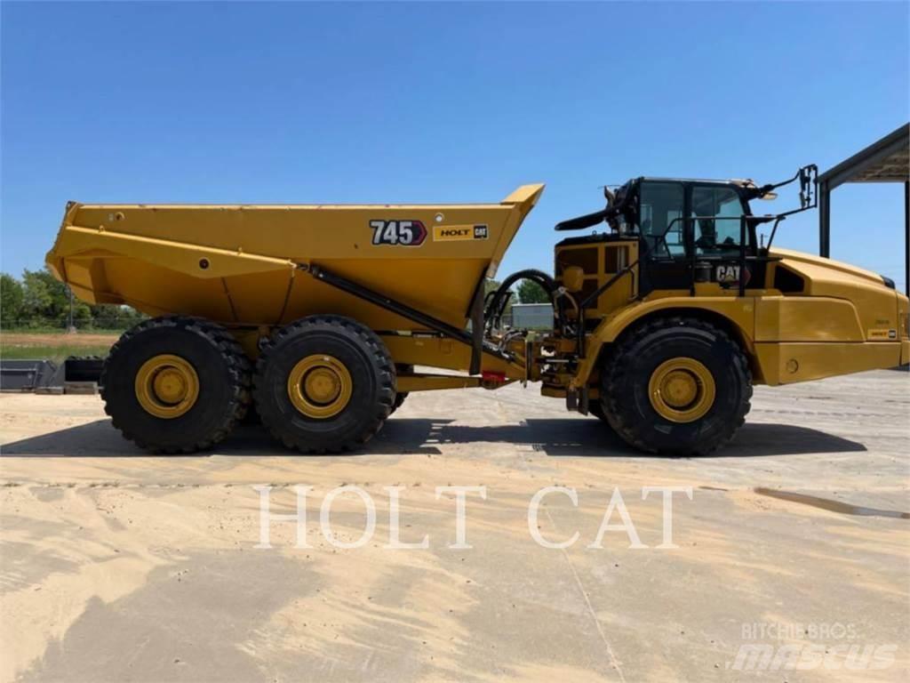 CAT 745 Dumpers articolati