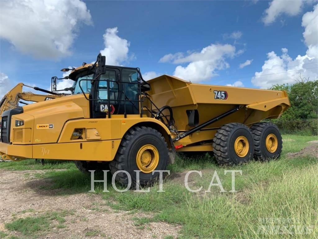 CAT 745 Dumpers articolati