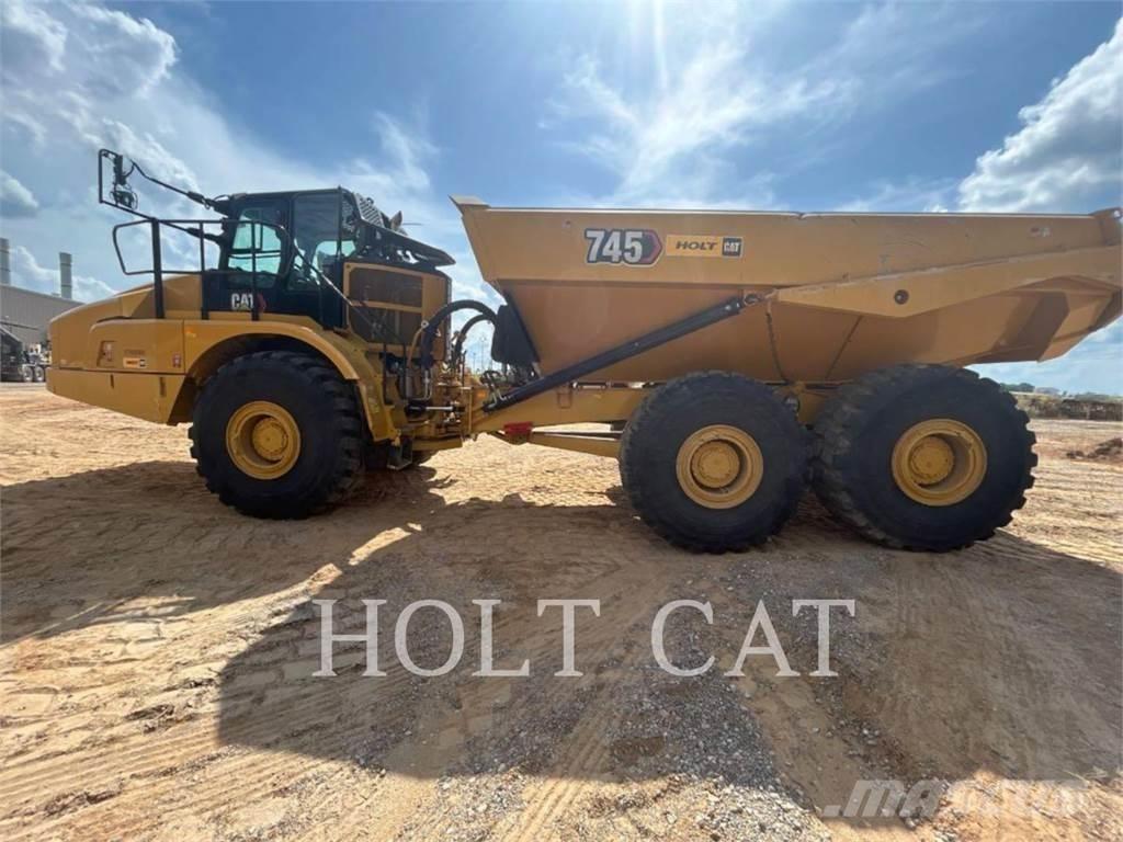 CAT 745 Dumpers articolati