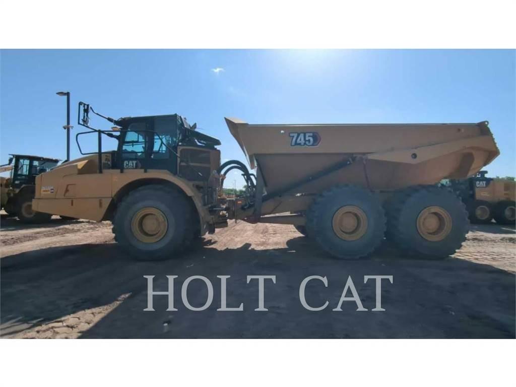 CAT 745 Dumpers articolati