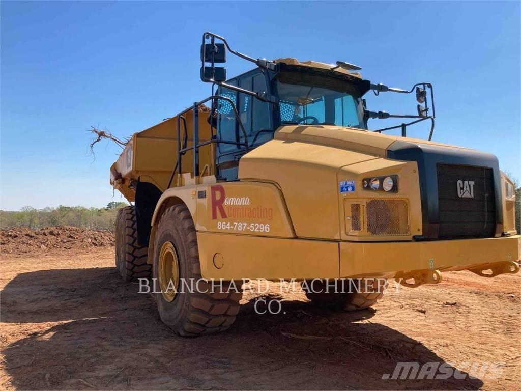CAT 745 Dumpers articolati