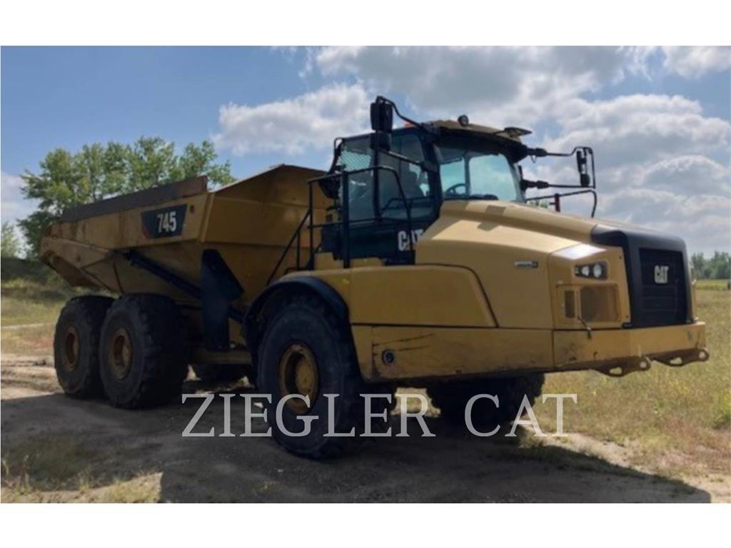 CAT 745 Dumpers articolati