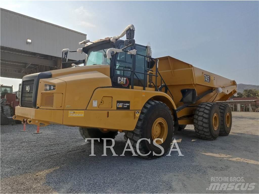 CAT 745 Dumpers articolati