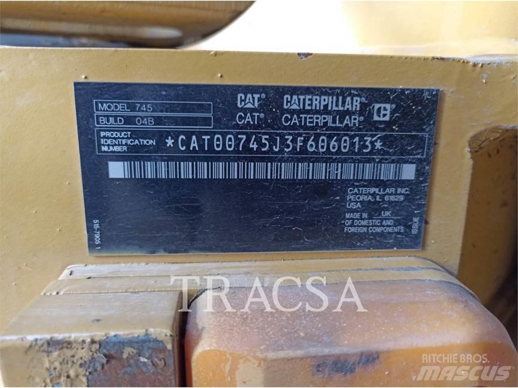 CAT 745 Dumpers articolati