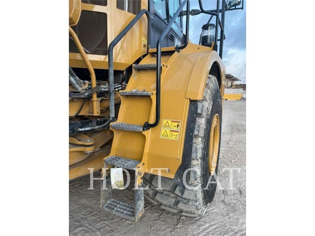 CAT 745 Dumpers articolati