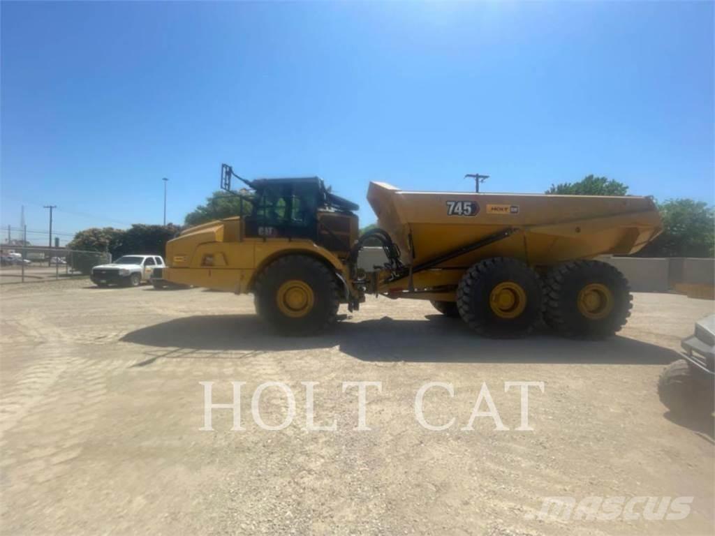 CAT 745 Dumpers articolati
