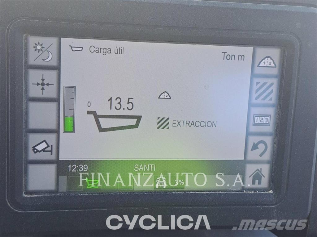 CAT 745 Dumpers articolati