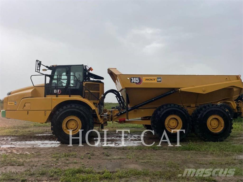 CAT 745 Dumpers articolati