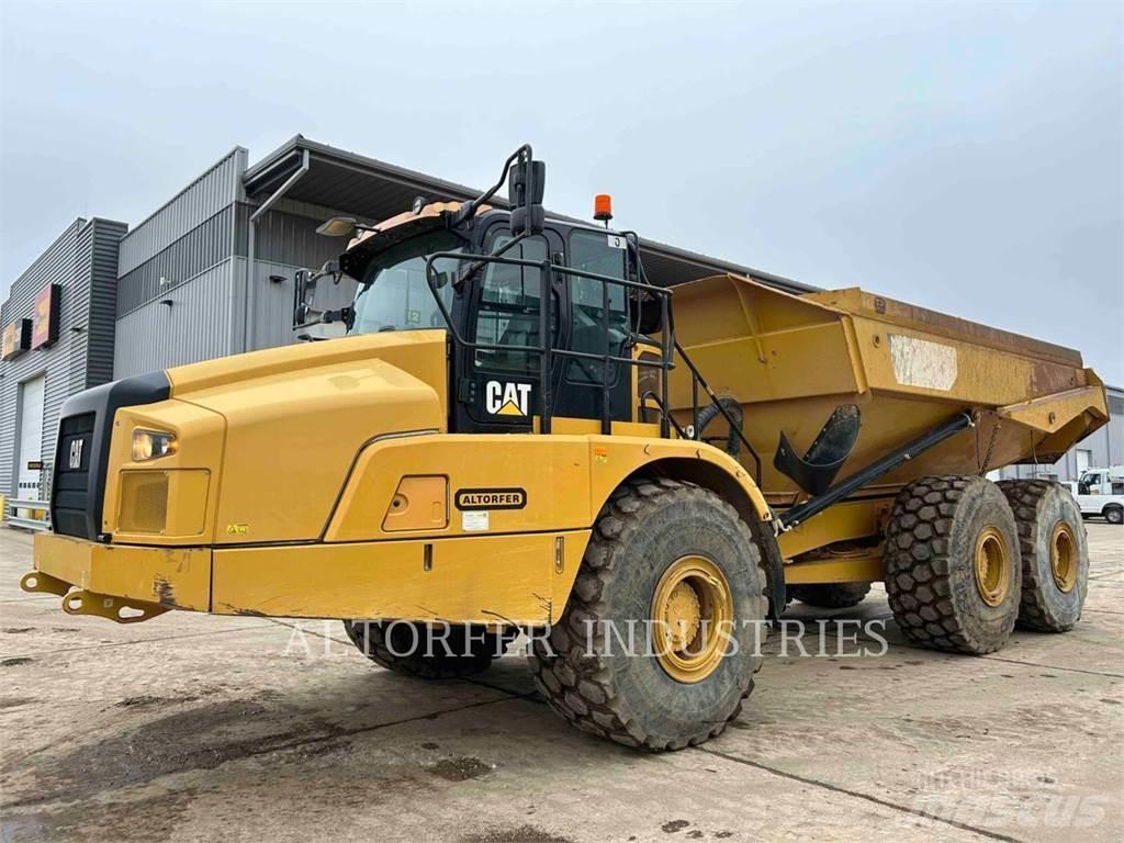 CAT 745 Dumpers articolati