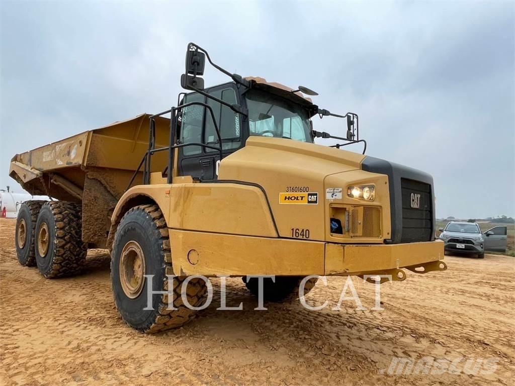 CAT 745-04 Dumpers articolati