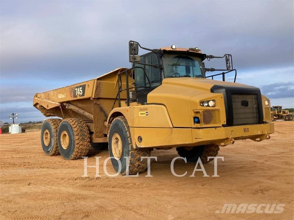 CAT 745-04 Dumpers articolati