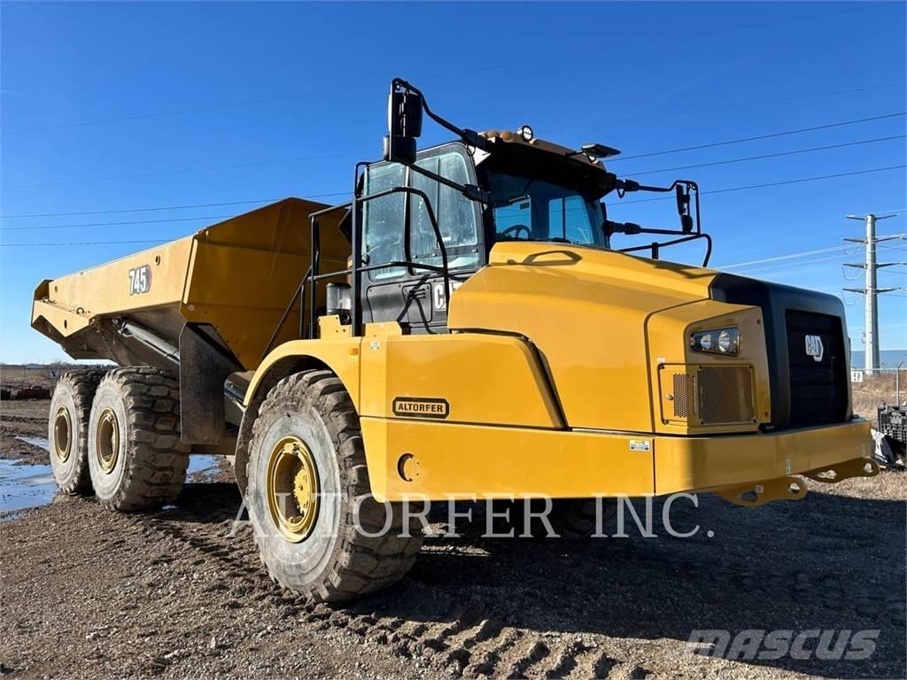 CAT 745-04 Dumpers articolati