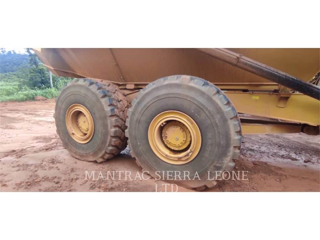 CAT 745-04LRC Dumpers articolati
