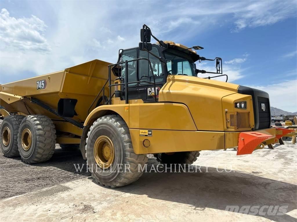 CAT 745 TG Dumpers articolati