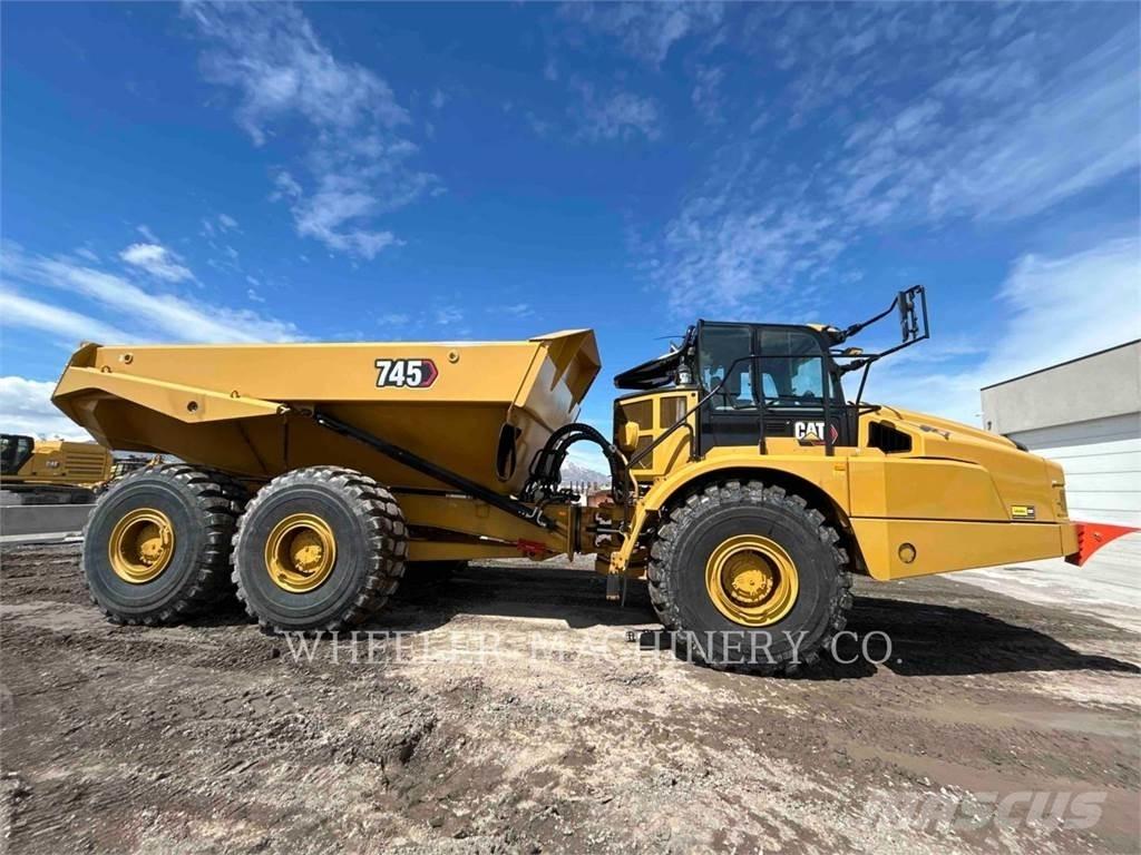 CAT 745 TG Dumpers articolati