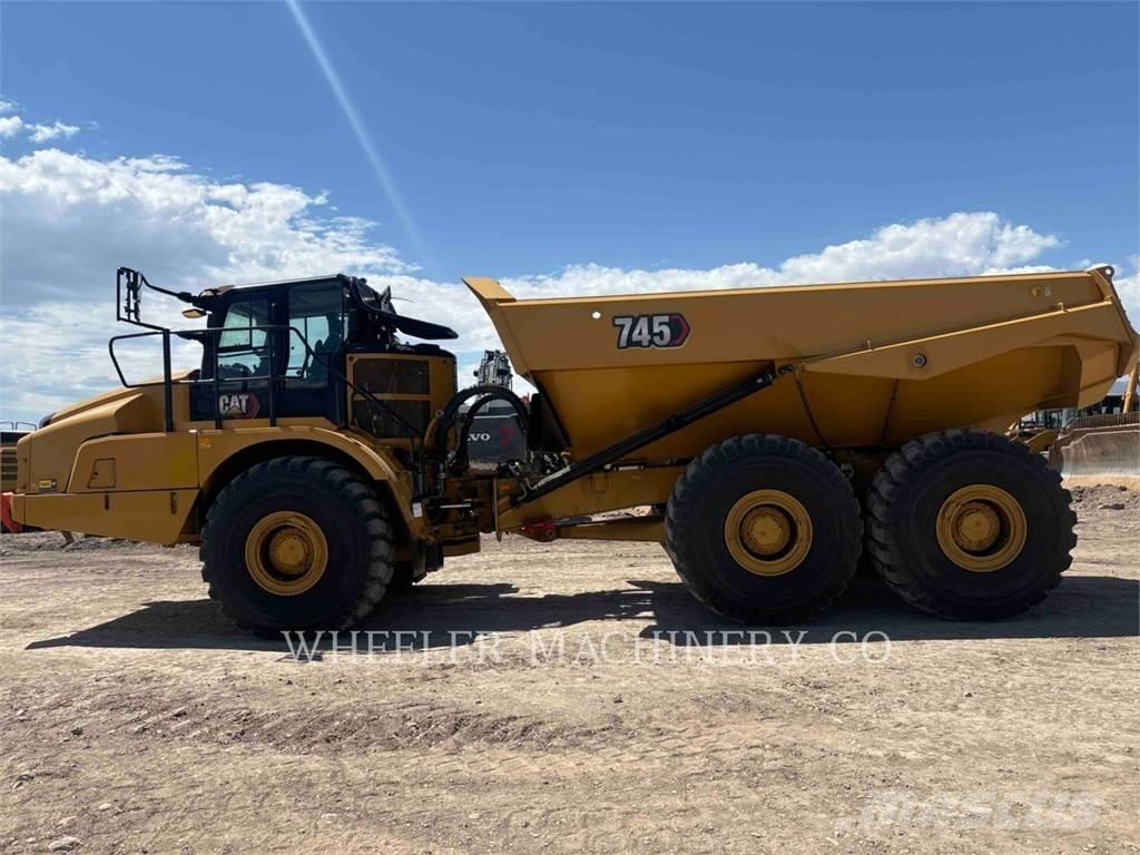 CAT 745 TG Dumpers articolati