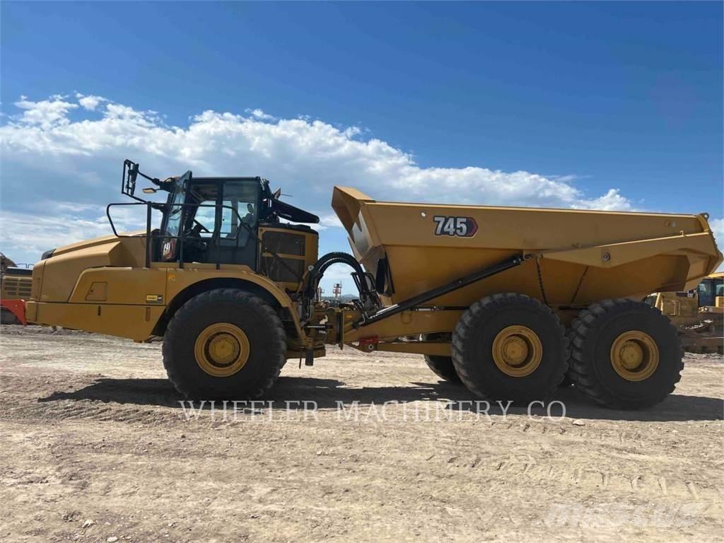 CAT 745 TG Dumpers articolati