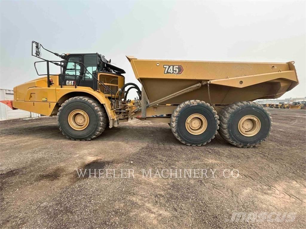 CAT 745 TG Dumpers articolati