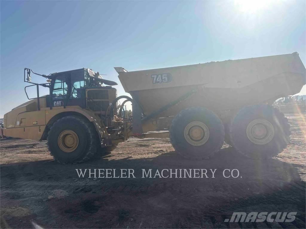 CAT 745 TG Dumpers articolati