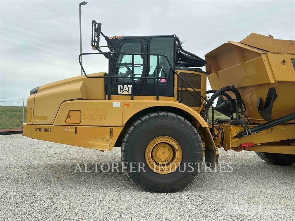 CAT 74504 Dumpers articolati