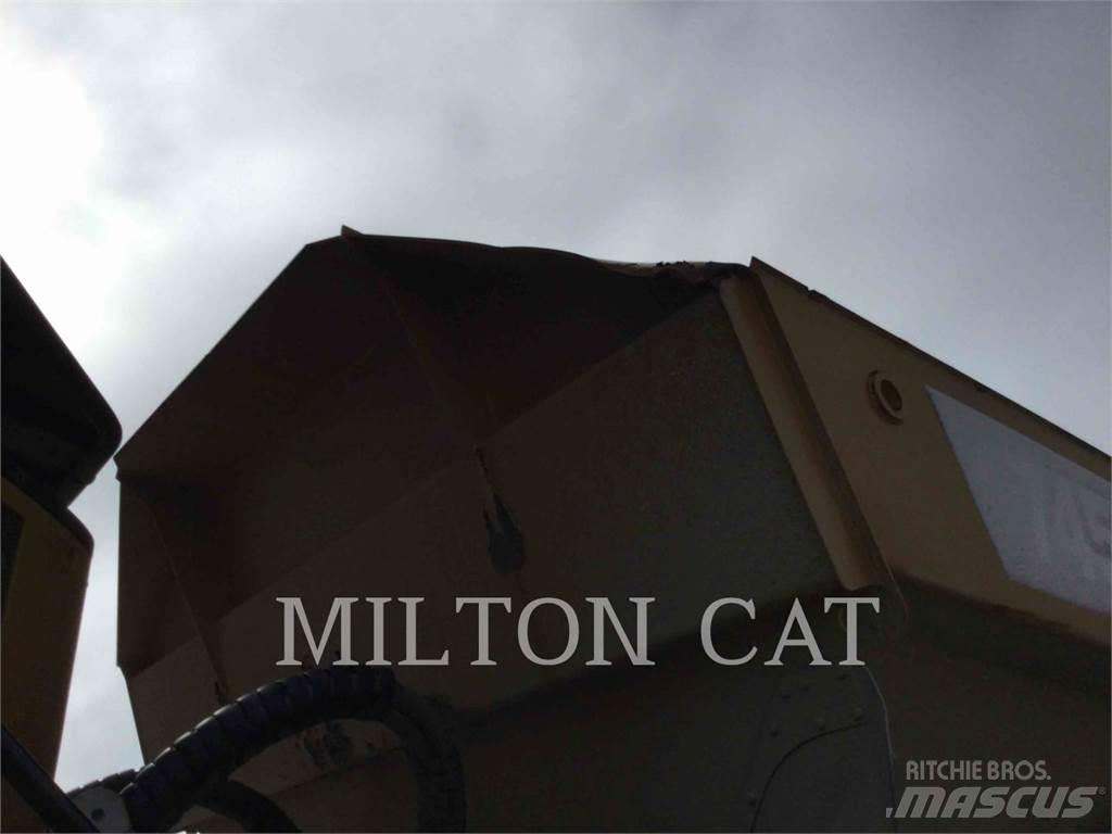 CAT 74504 Dumpers articolati