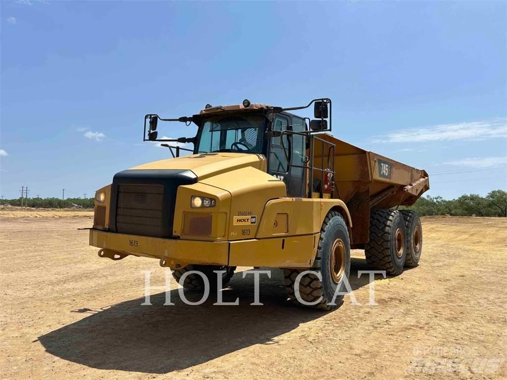 CAT 74504 Dumpers articolati