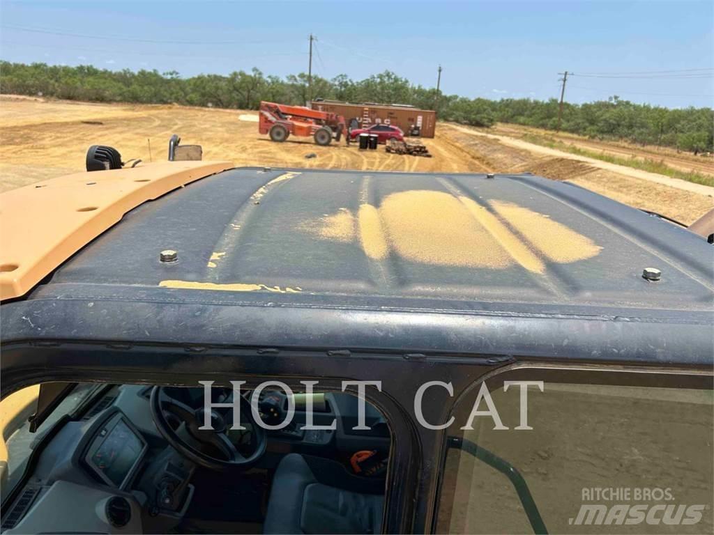 CAT 74504 Dumpers articolati