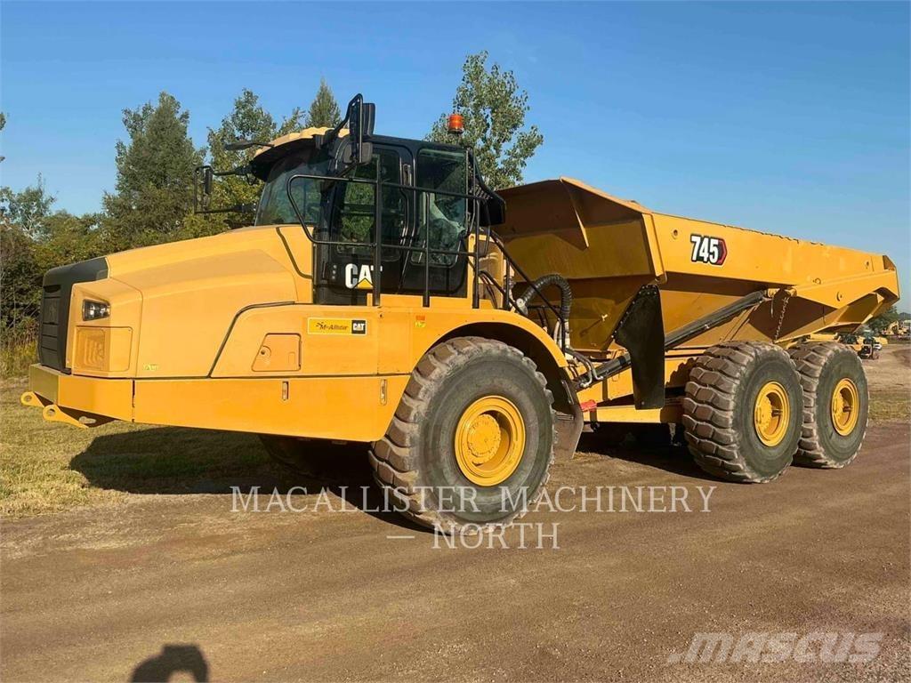 CAT 74504 Dumpers articolati