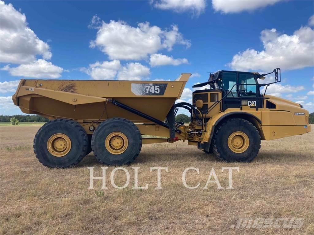 CAT 74504 Dumpers articolati