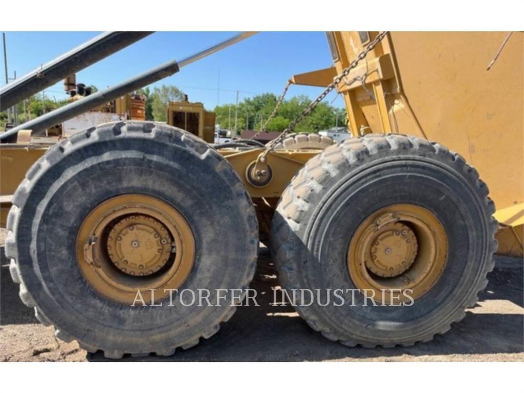 CAT 745C Dumpers articolati