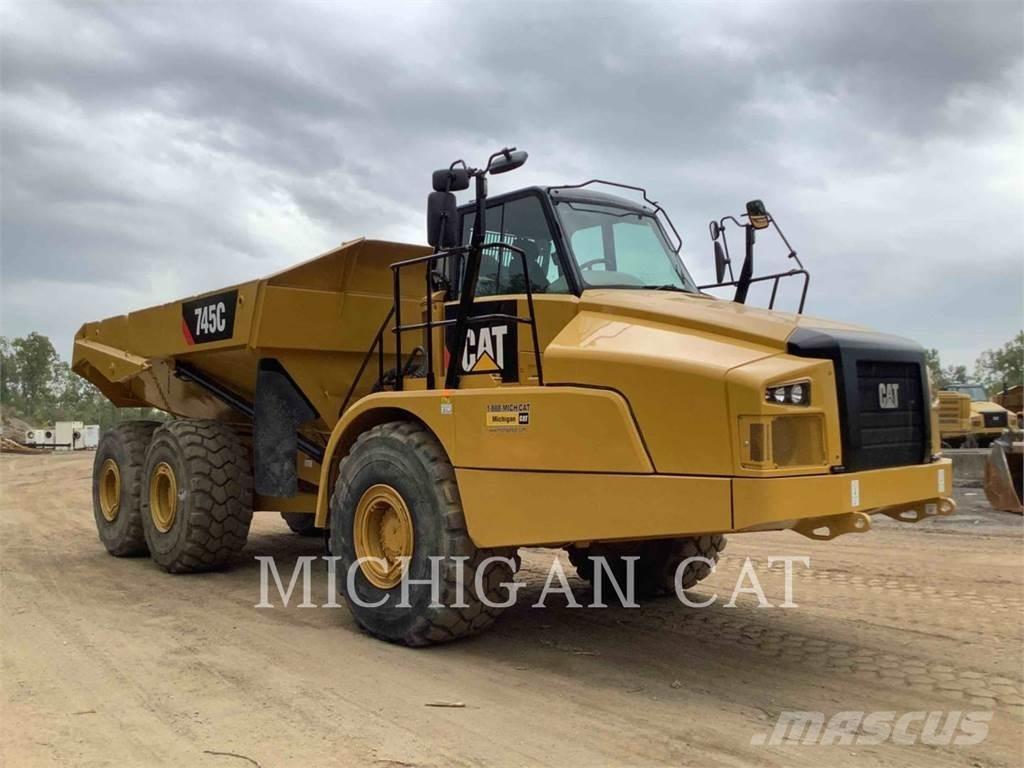 CAT 745C Dumpers articolati