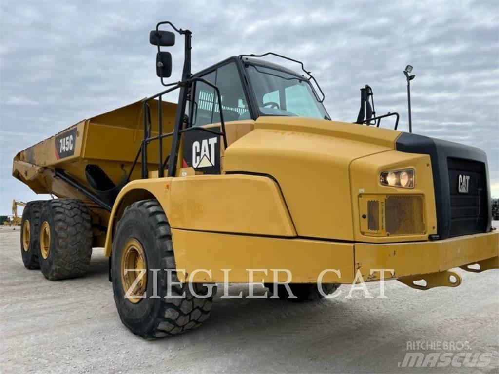 CAT 745C Dumpers articolati