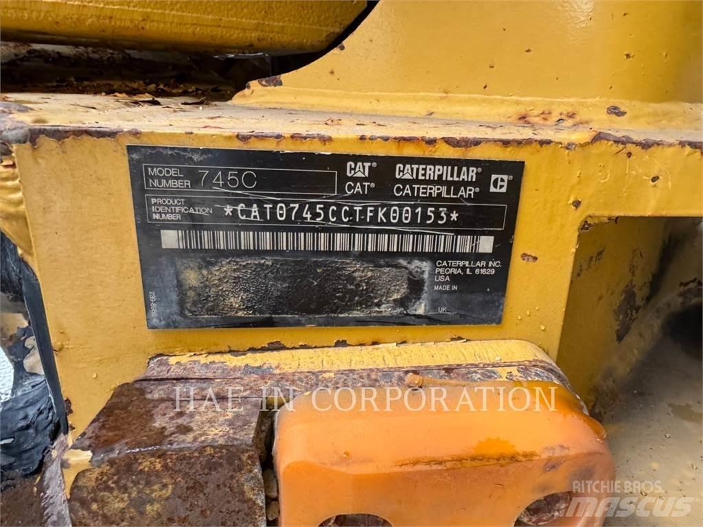 CAT 745C Dumpers articolati