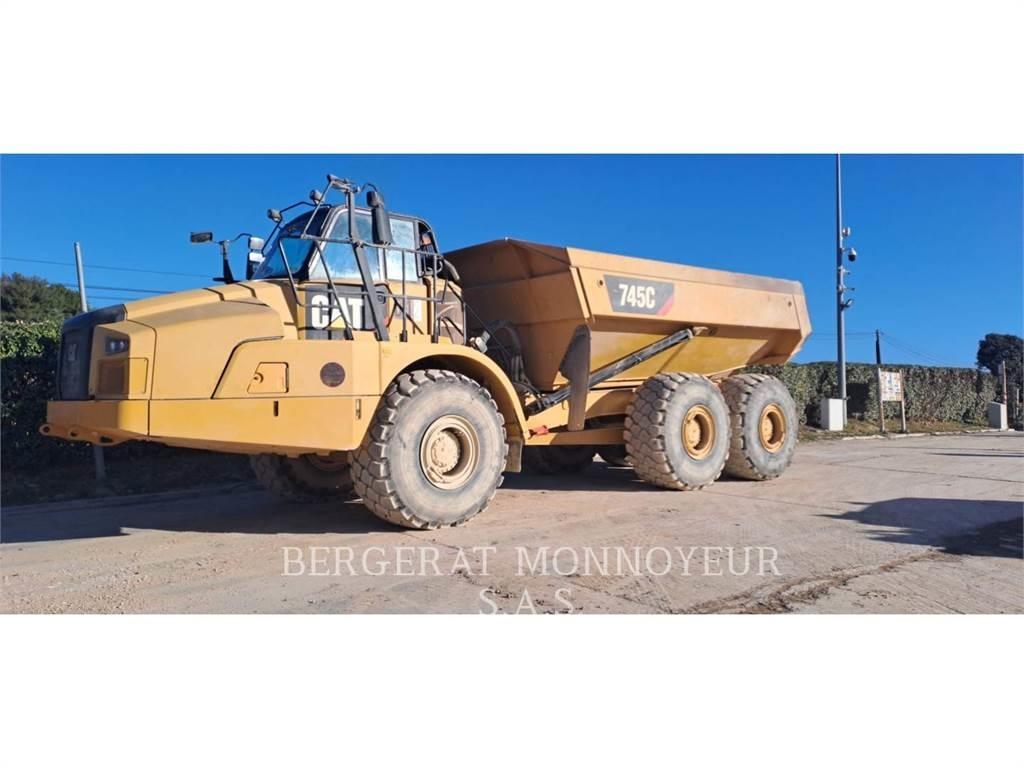 CAT 745C Dumpers articolati