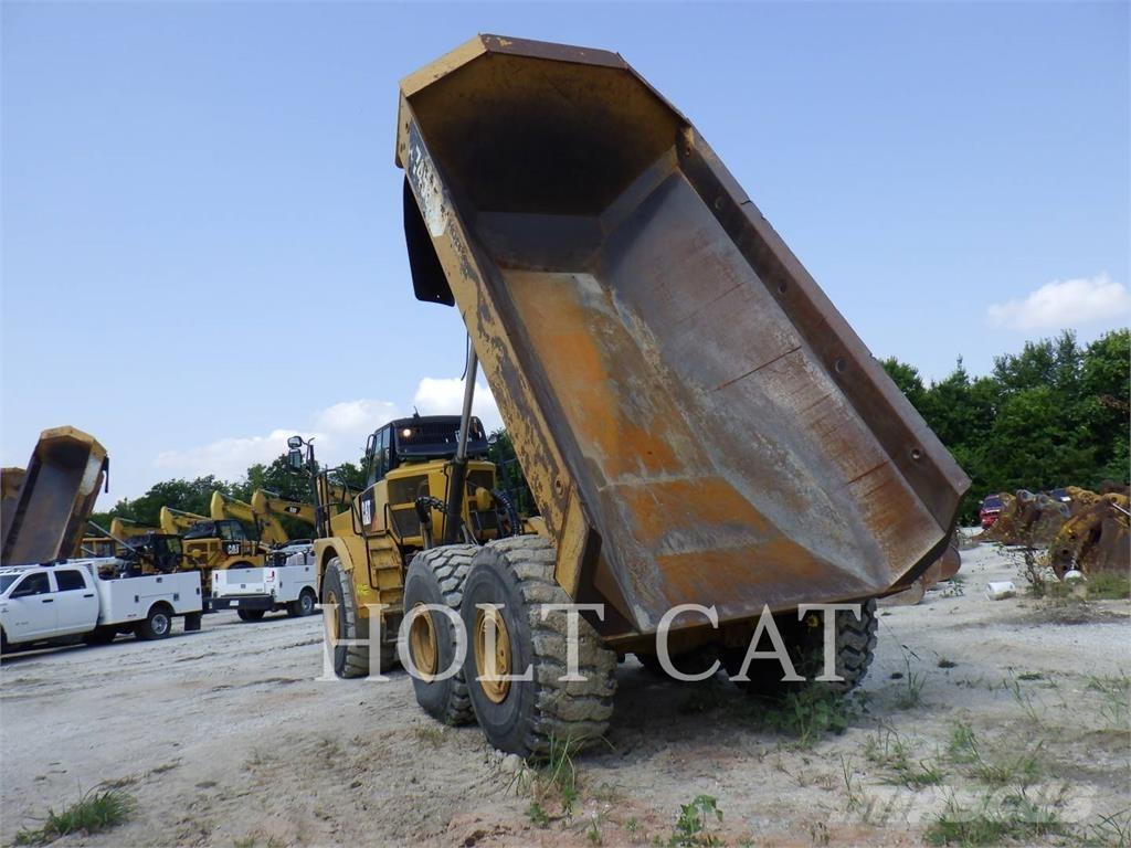 CAT 745C Dumpers articolati