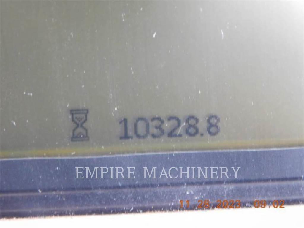 CAT 745C WT Autocisterne