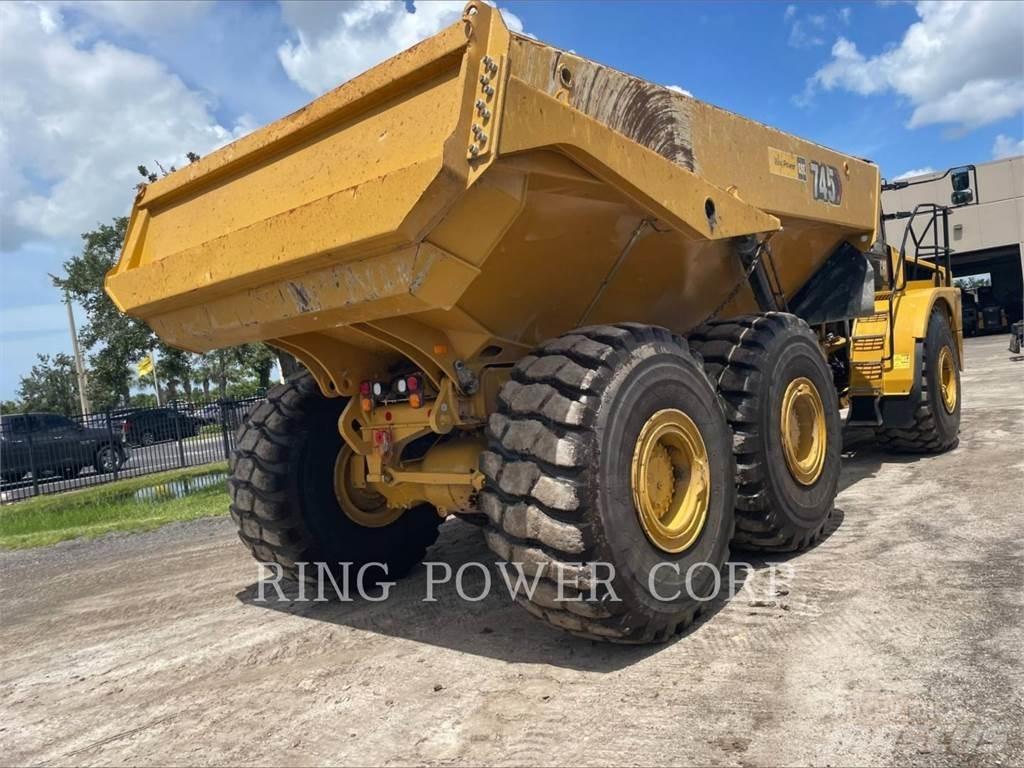 CAT 745TG Dumpers articolati