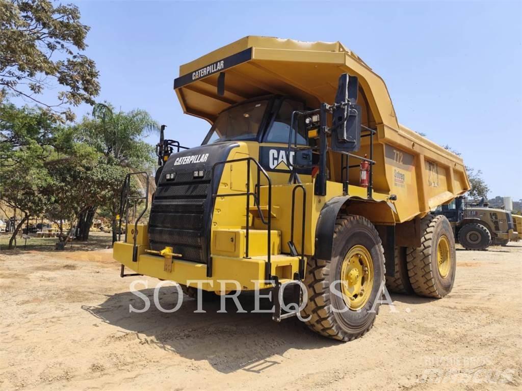 CAT 772 Dumpers articolati