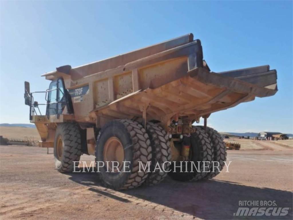 CAT 773F Dumpers articolati