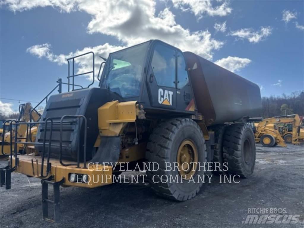 CAT 775F Autocisterne