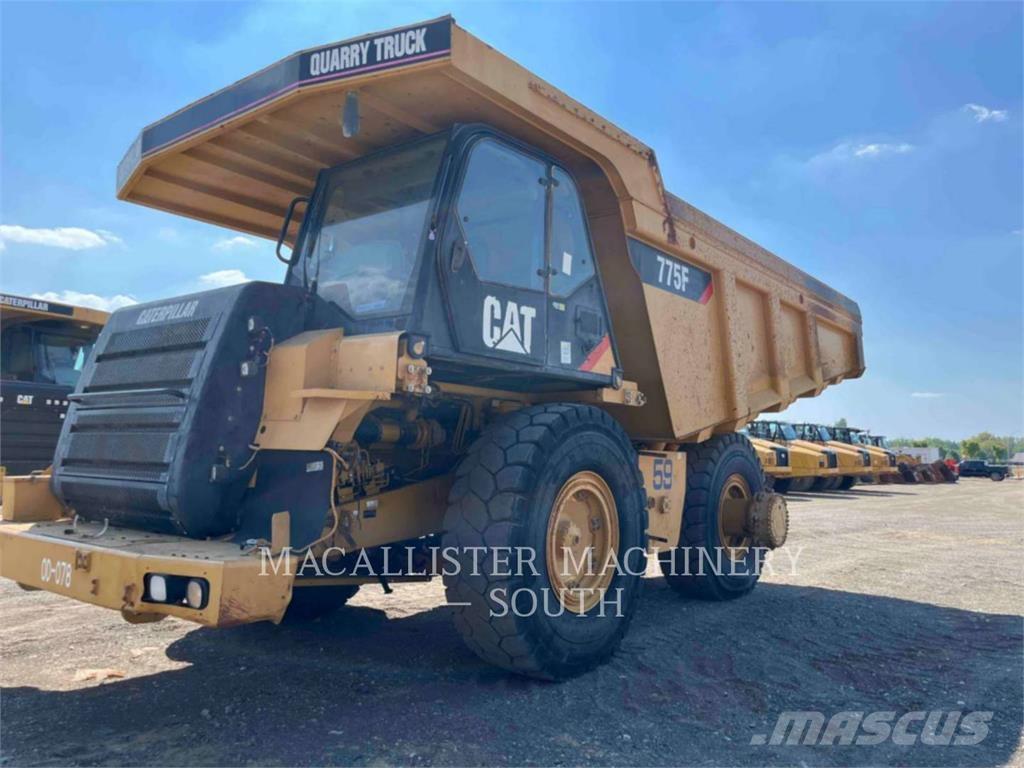 CAT 775F Dumpers articolati
